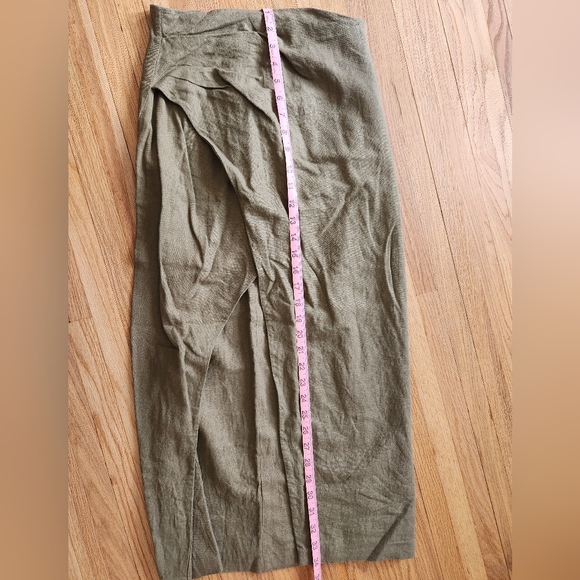 Amazing Two Piece Skirt Set - Picture 7 of 7